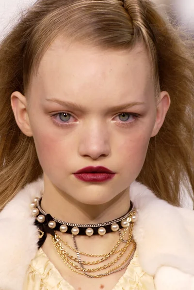 Look 4